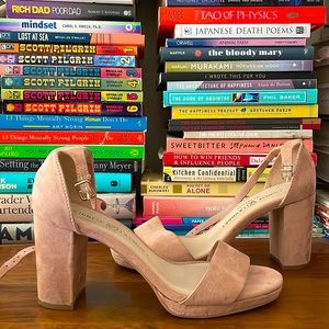 ✨Chinese Laundry✨, size 7.5, high heel shoe, cute ankle strap to hold in place